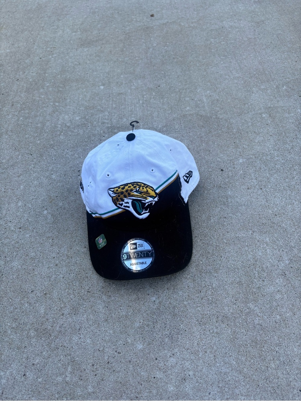 New Era Jacksonville Jaguars NEW White Black Gold 9TWENTY Adjustable Cap